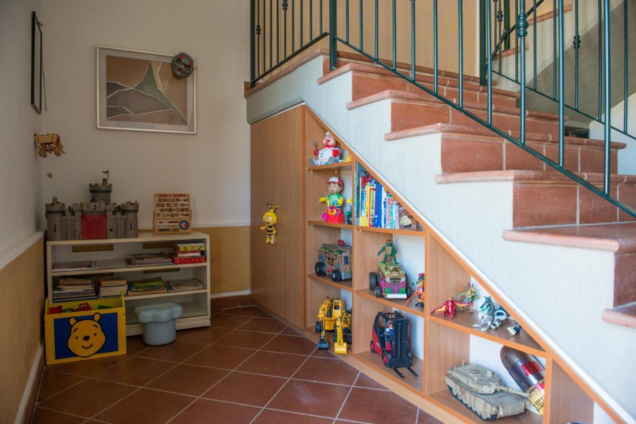 Agriturismo Le Vecchie Scuole กัมปีลยา มาริตติมา ภายนอก รูปภาพ