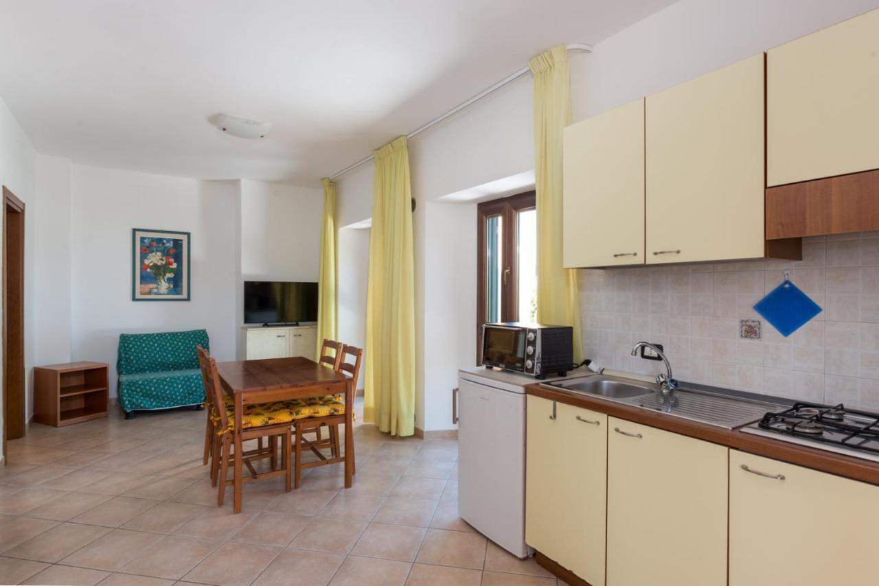 Agriturismo Le Vecchie Scuole กัมปีลยา มาริตติมา ภายนอก รูปภาพ