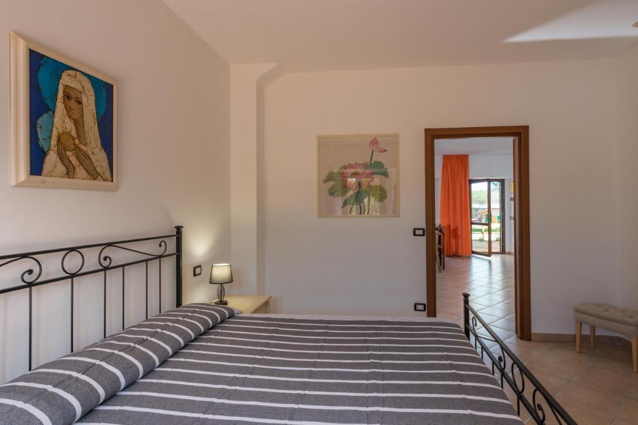 Agriturismo Le Vecchie Scuole กัมปีลยา มาริตติมา ภายนอก รูปภาพ
