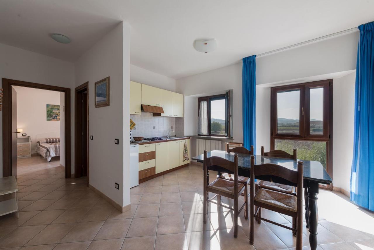 Agriturismo Le Vecchie Scuole กัมปีลยา มาริตติมา ภายนอก รูปภาพ