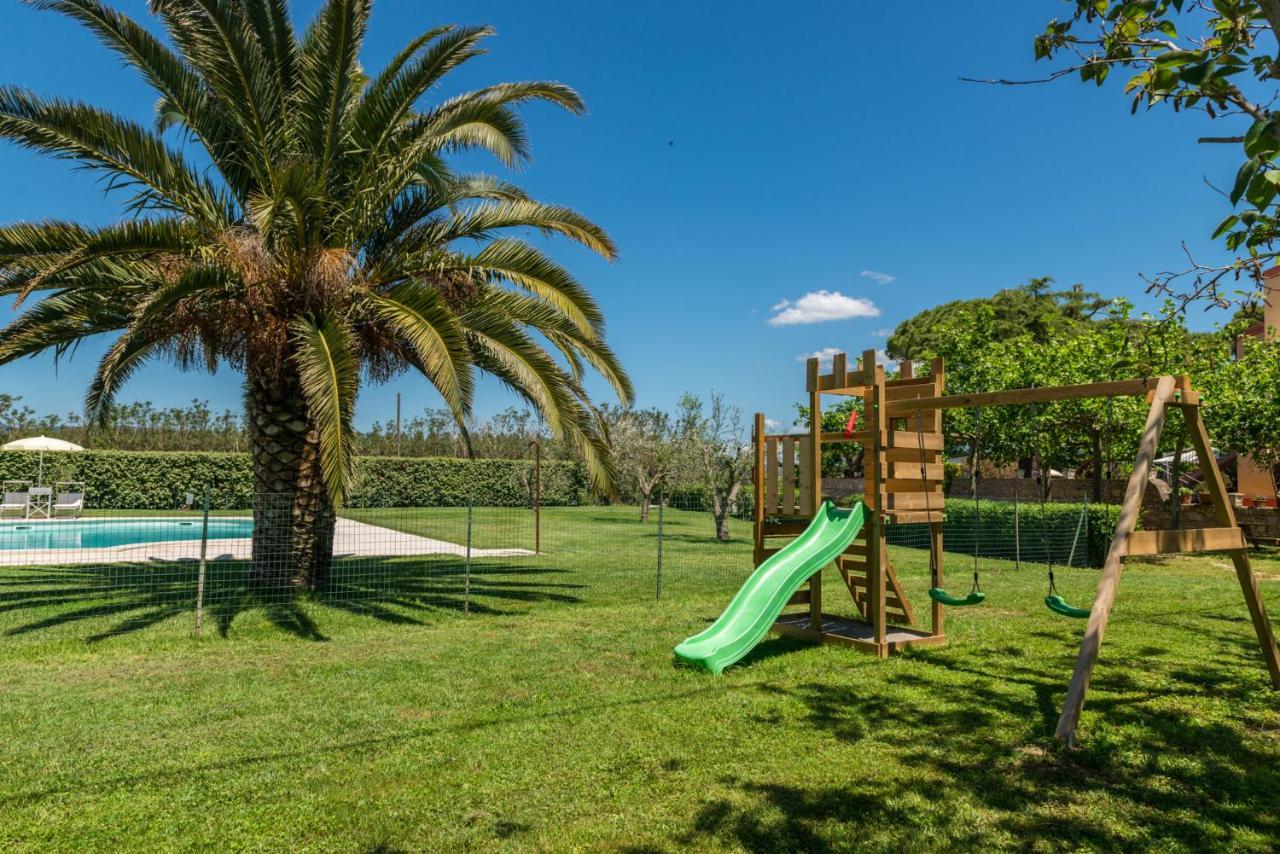Agriturismo Le Vecchie Scuole กัมปีลยา มาริตติมา ภายนอก รูปภาพ