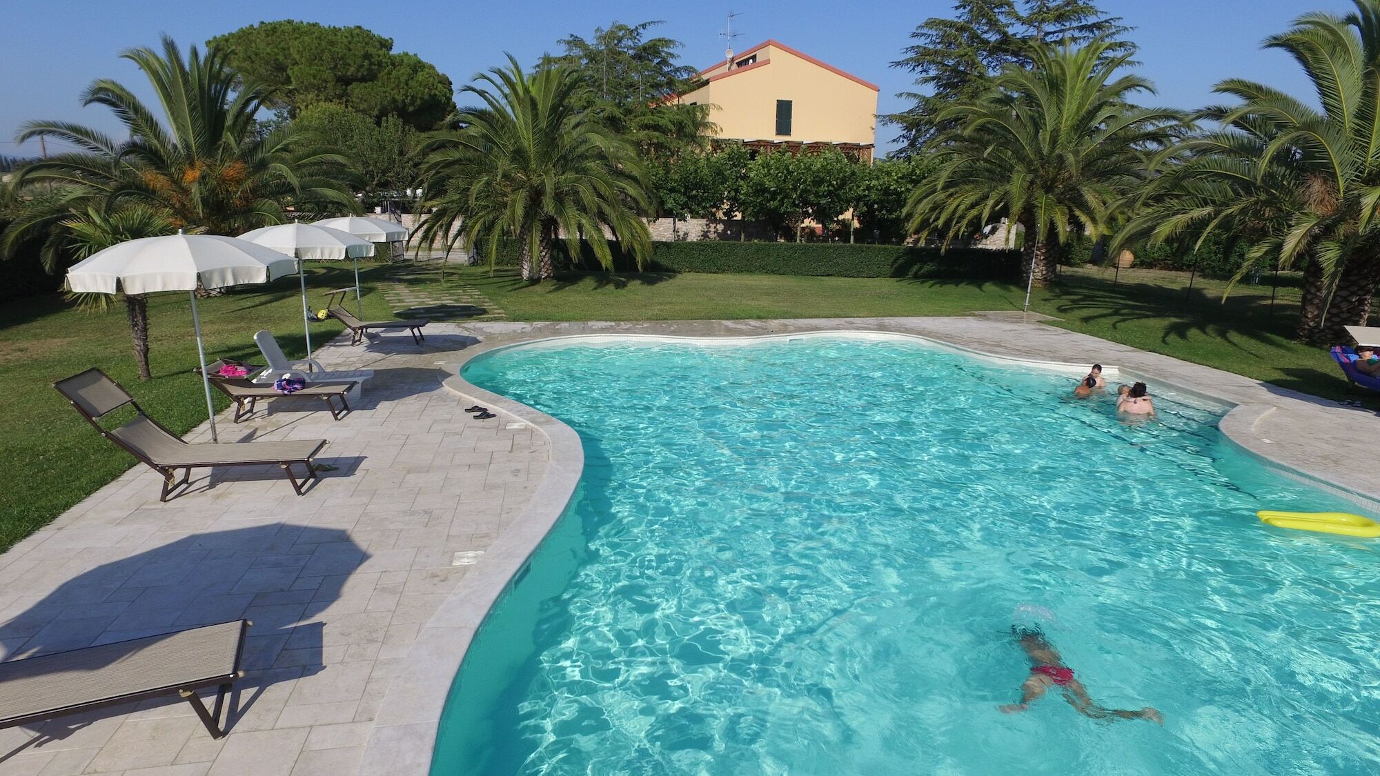 Agriturismo Le Vecchie Scuole กัมปีลยา มาริตติมา ภายนอก รูปภาพ